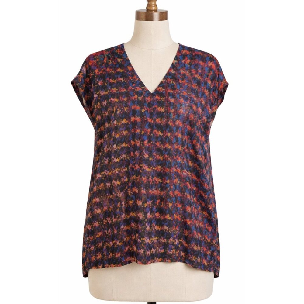 Cabi The Bonus Print Blouse Womens Medium Chiffon V-Neck Short Sleeve #3428